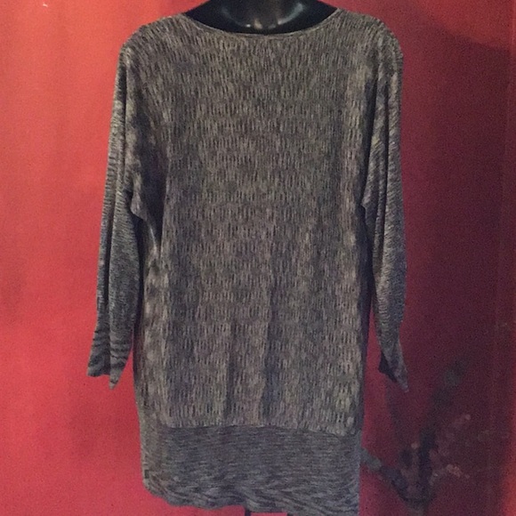 INC WOMAN METALLIC TOP SIZE 1X - Picture 3 of 3